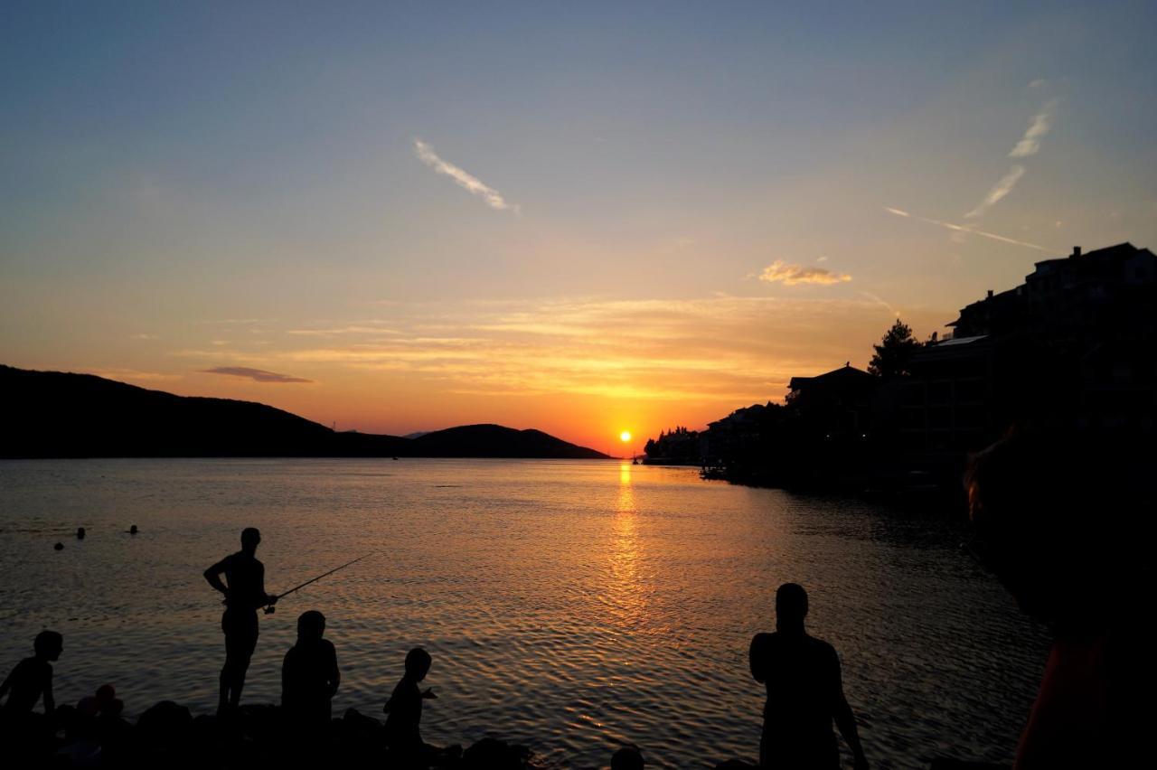 Villa Obad Guest House Neum Exterior photo