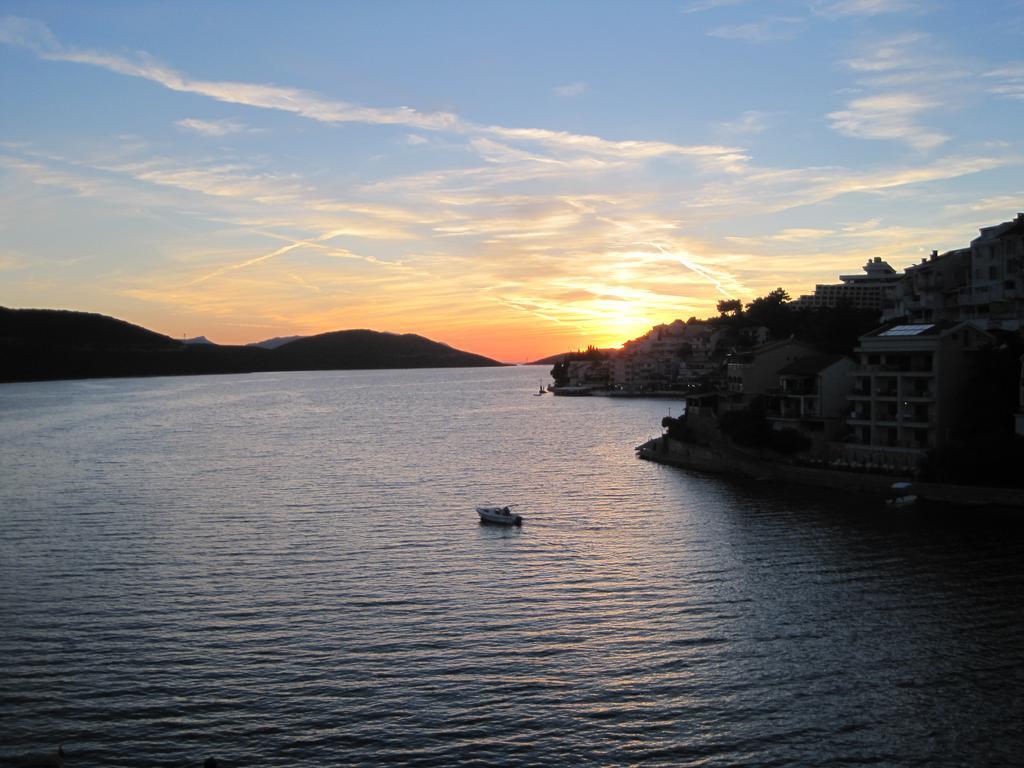 Villa Obad Guest House Neum Exterior photo